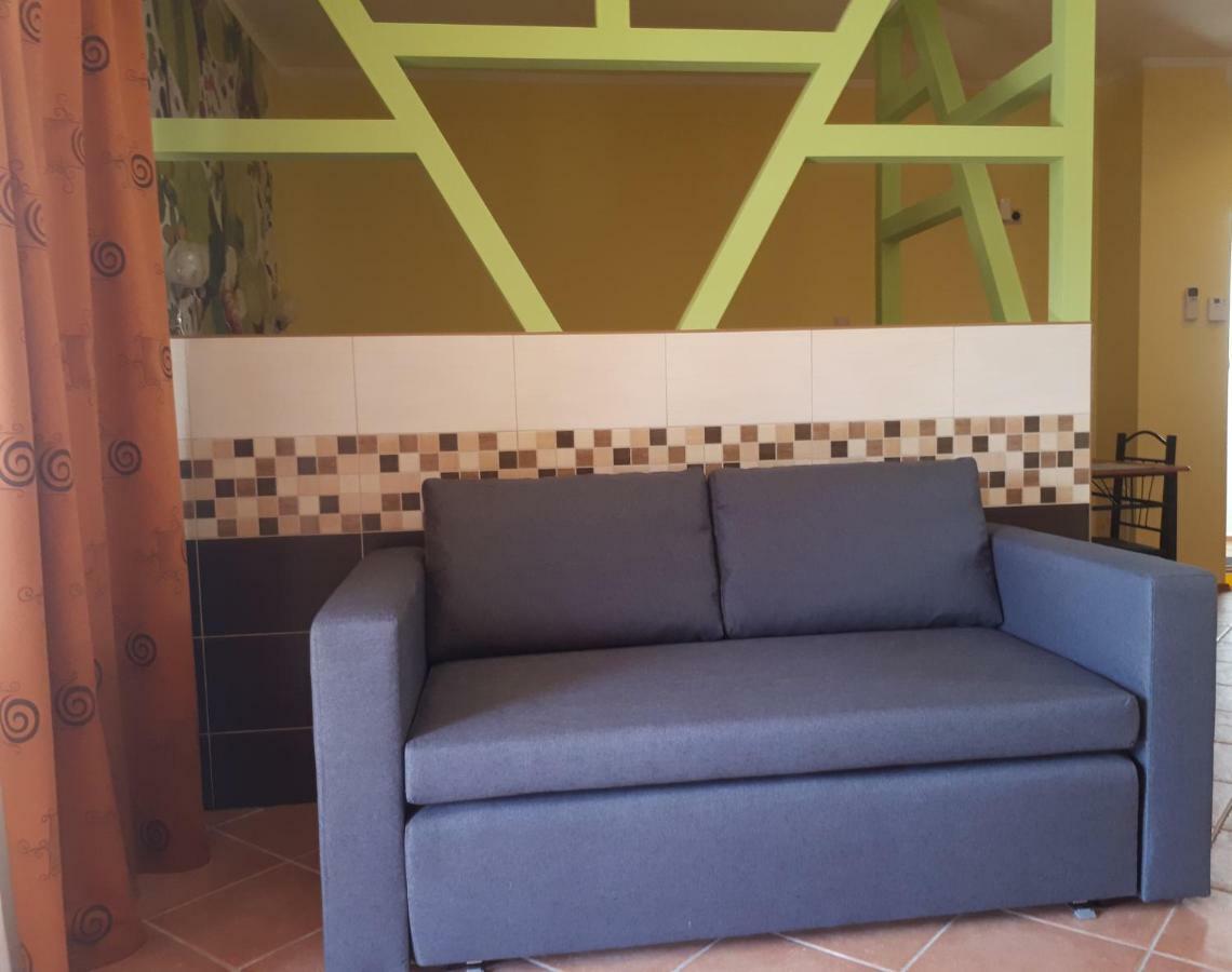 Rozmaring Apartmanok Gyula Exteriér fotografie
